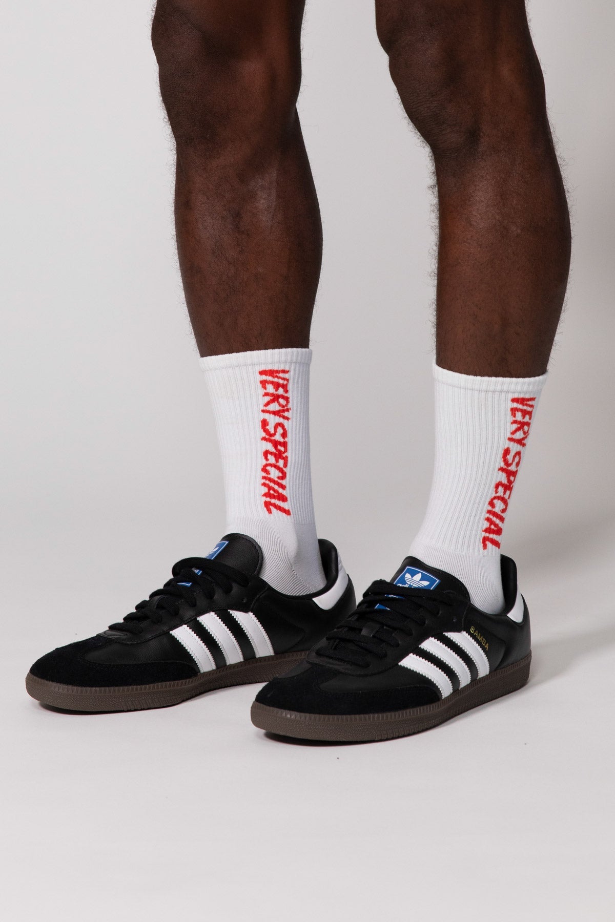 🎁 White Very Special Logo Sock (100% off)