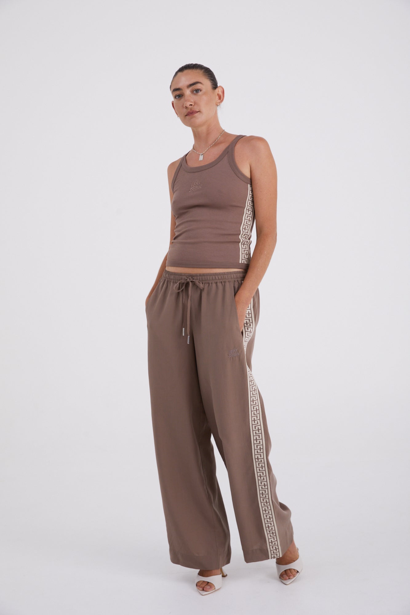 Taupe "Geo" Tank