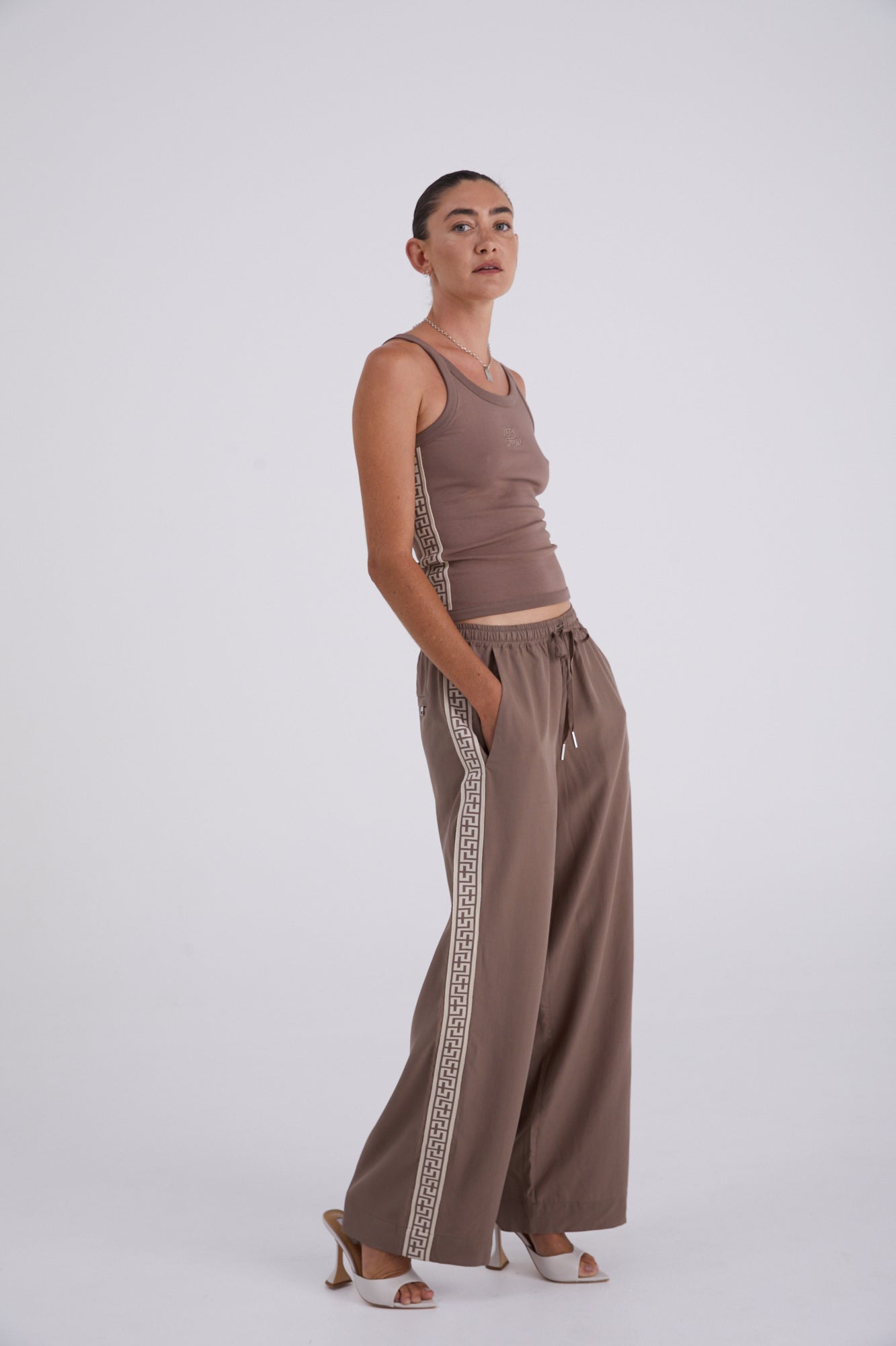 Taupe "Geo" Tank