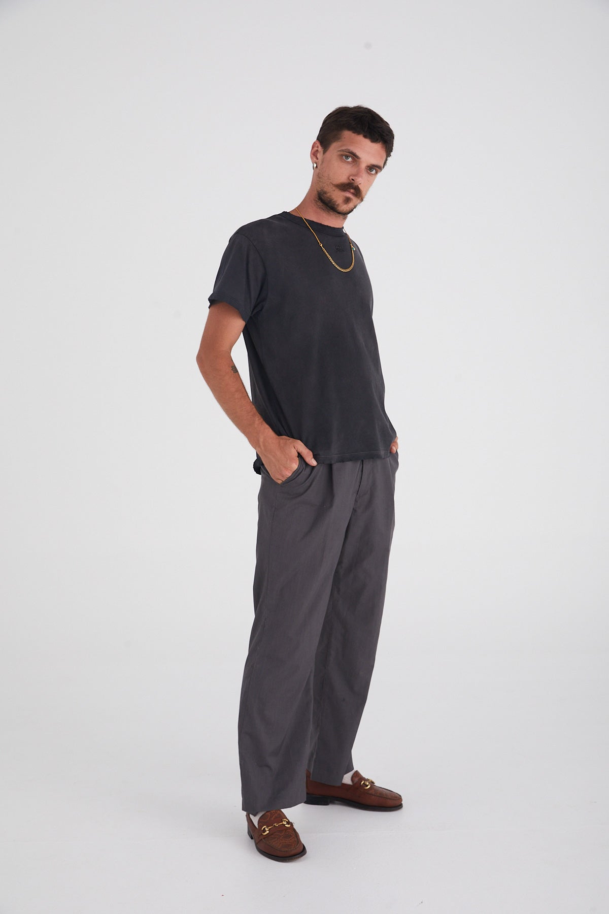 Distressed Basic Boxy Tee Black