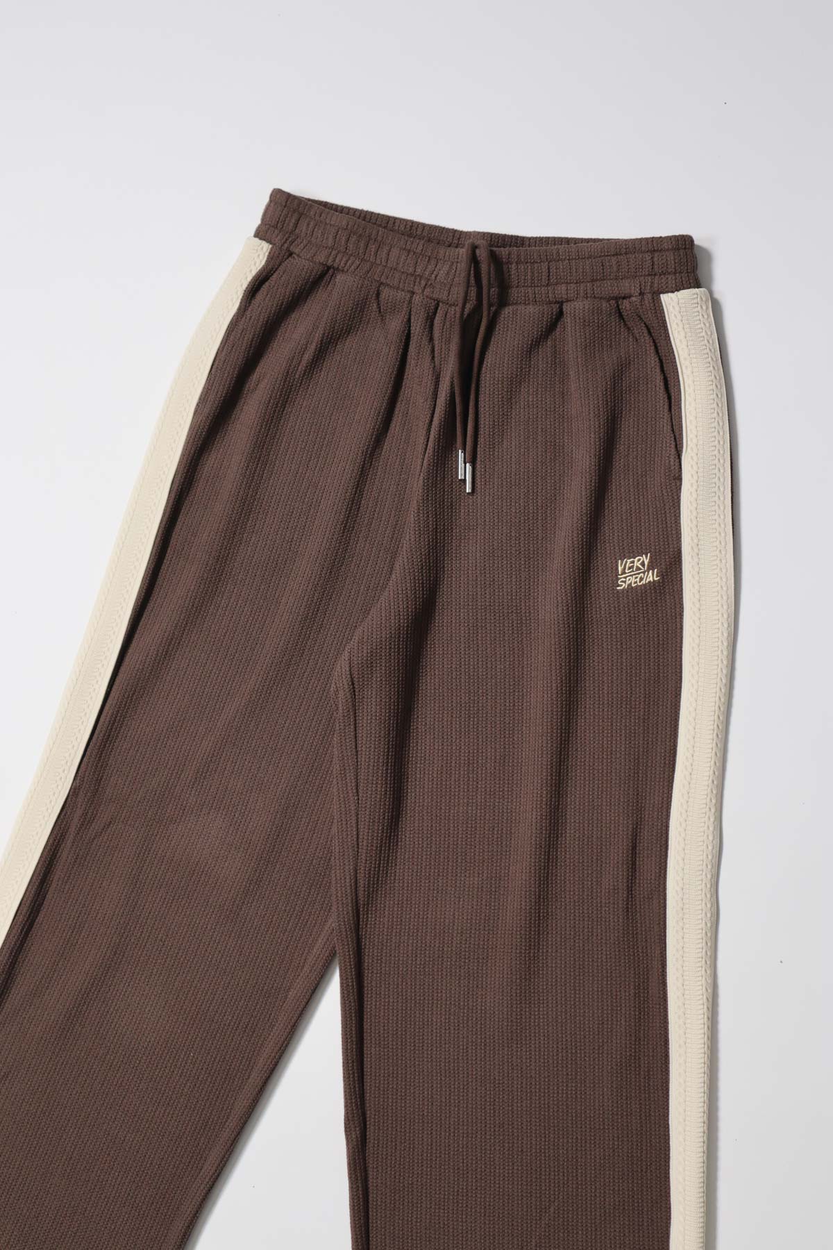 Chocolate Knitted Baggy Pants
