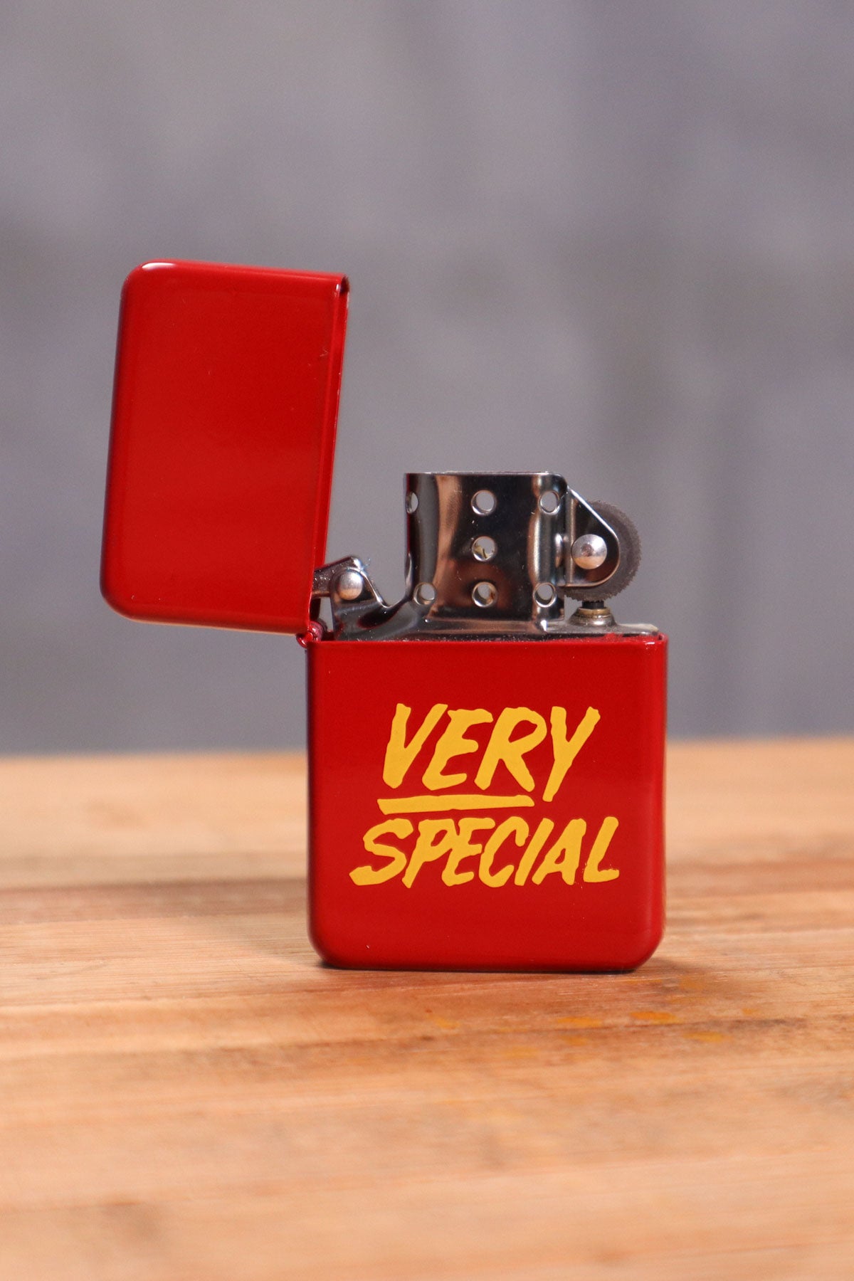 Red Very Special Lighter