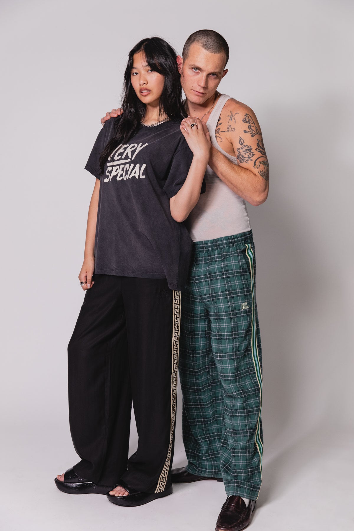 Black Lyocell Geo Vacay Pants