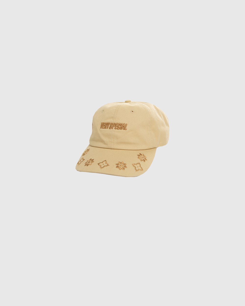 Cream Special Emblem Cap